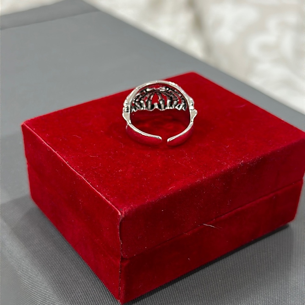 Men - Ring - Picture 3 of 11